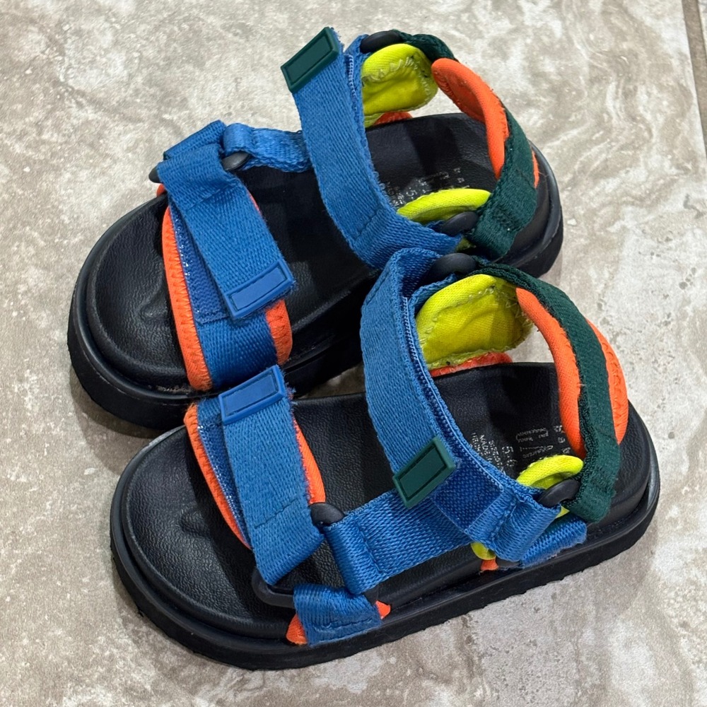 Gap Baby Kids Colorblock Sporty Sandals Blue Orange Green Size 5-6 Toddler